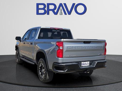 Sterling Gray Metallic 2024 Chevrolet Silverado 1500 ZR2