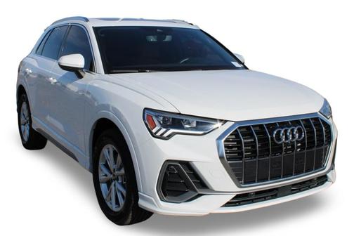 2024 Audi Q3 45 S line Premium