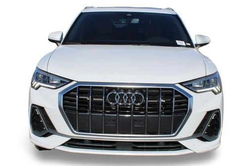 2024 Audi Q3 45 S line Premium