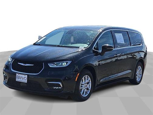2023 Chrysler Pacifica Touring-L