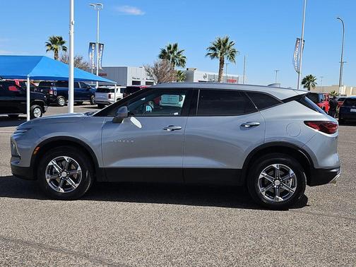 2025 Chevrolet Blazer LT