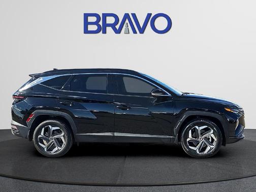 Black Pearl 2024 Hyundai TUCSON Limited
