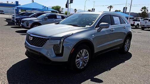 2025 Cadillac XT4 Premium Luxury