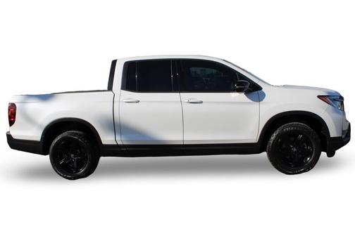 2022 Honda Ridgeline Black Edition