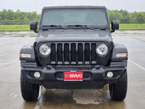 Black Clearcoat 2023 Jeep Wrangler Sport