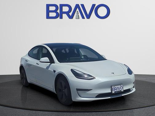 White 2023 Tesla Model 3 Base