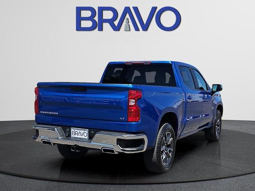 Glacier Blue Metallic 2022 Chevrolet Silverado 1500 LT