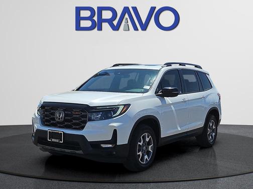 Platinum White Pearl 2022 Honda Passport TrailSport