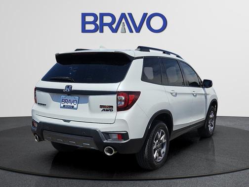 Platinum White Pearl 2022 Honda Passport TrailSport