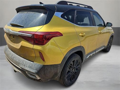 2023 Kia Seltos Nightfall