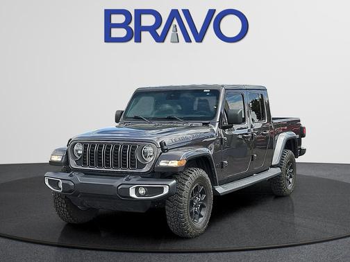 Granite Crystal Clearcoat Metallic 2025 Jeep Gladiator Texas Trail