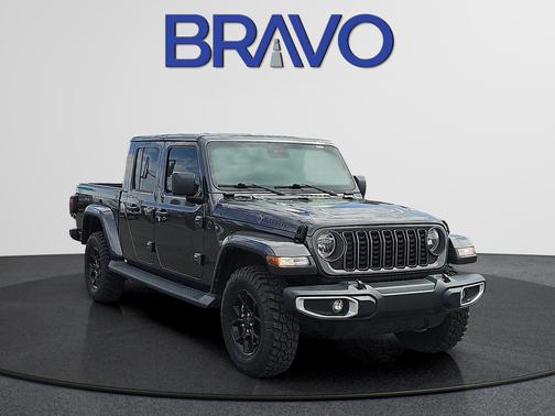 Granite Crystal Clearcoat Metallic 2025 Jeep Gladiator Texas Trail