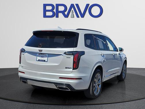 Crystal White Tri-Coat 2020 Cadillac XT6 Sport AWD