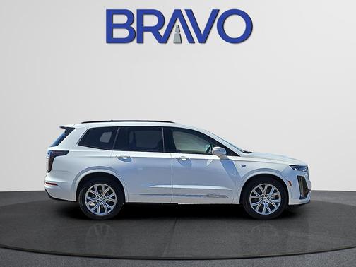 Crystal White Tri-Coat 2020 Cadillac XT6 Sport AWD