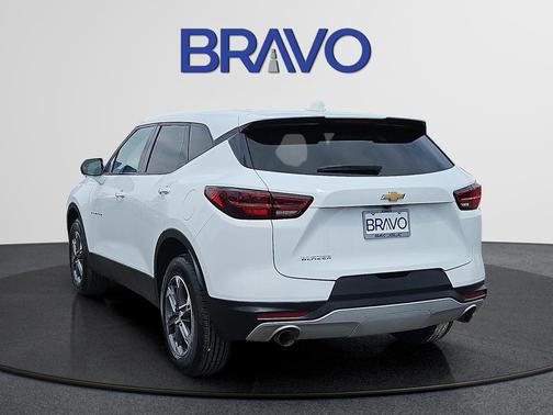 Summit White 2025 Chevrolet Blazer LT