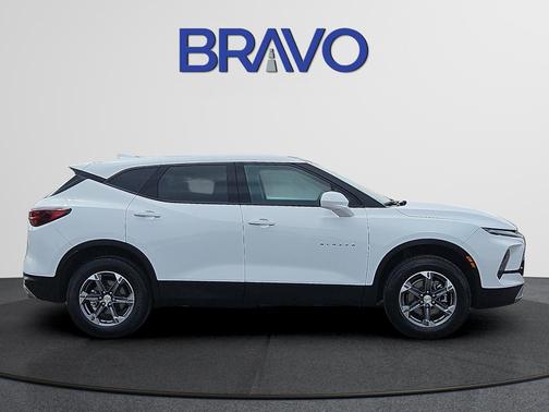 Summit White 2025 Chevrolet Blazer LT