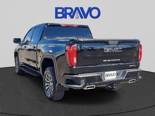 Onyx Black 2022 GMC Sierra 1500 AT4