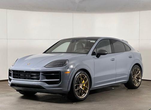 2026 Porsche Cayenne GTS