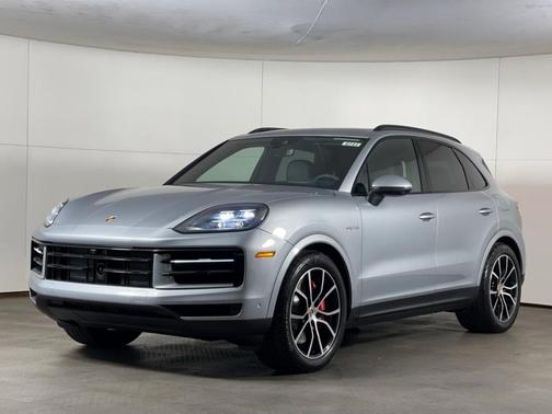 2026 Porsche Cayenne S