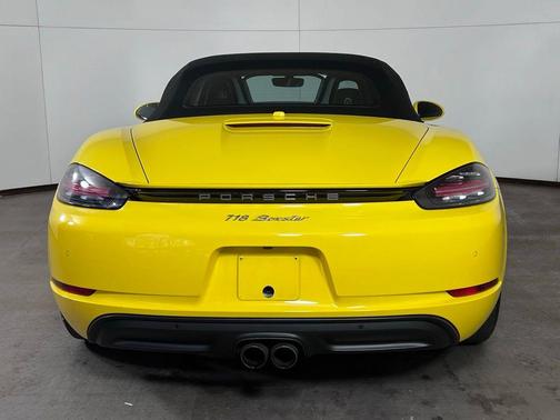 Racing Yellow 2019 Porsche 718 Boxster Base