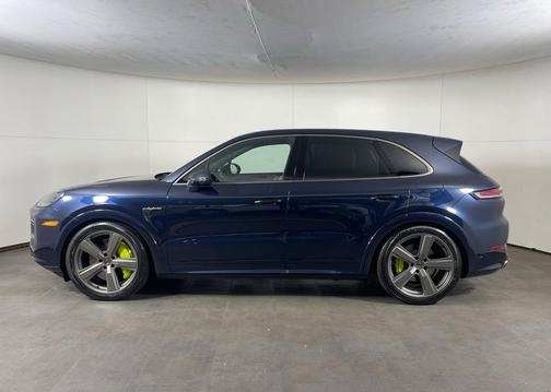 2026 Porsche Cayenne Turbo