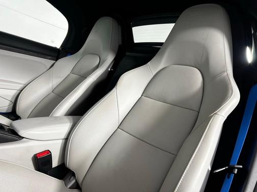 2023 Porsche 718 Boxster GTS 4.0