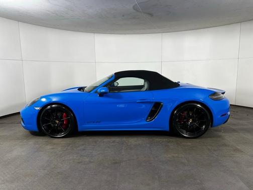 2023 Porsche 718 Boxster GTS 4.0