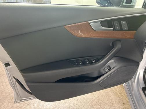 2021 Audi A4 40 Premium