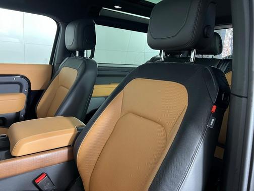 2023 Land Rover Defender 90 X-Dynamic SE