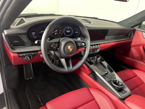 2022 Porsche 911 Carrera 4S