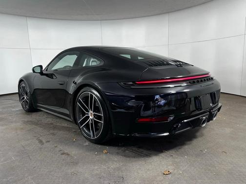 2026 Porsche 911 Carrera GTS