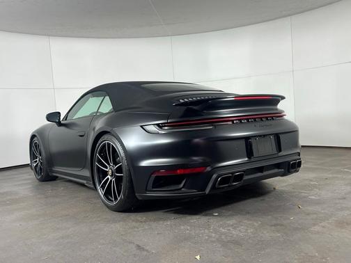 2022 Porsche 911 Turbo S