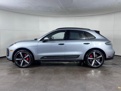 2024 Porsche Macan GTS