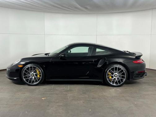 2018 Porsche 911 Turbo S