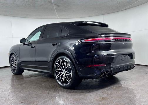 2026 Porsche Cayenne Turbo