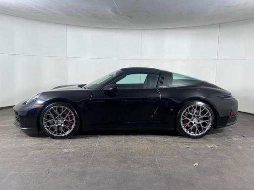 2026 Porsche 911 Targa 4S