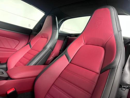 2026 Porsche 911 Targa 4S