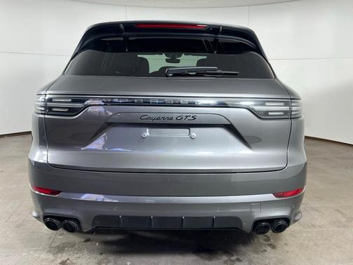 2023 Porsche Cayenne GTS