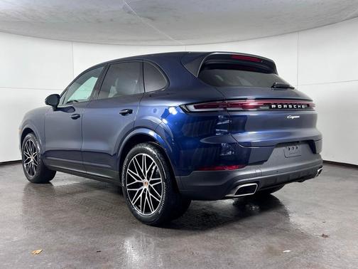 2026 Porsche Cayenne Base