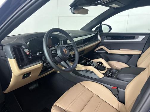 2026 Porsche Cayenne AWD