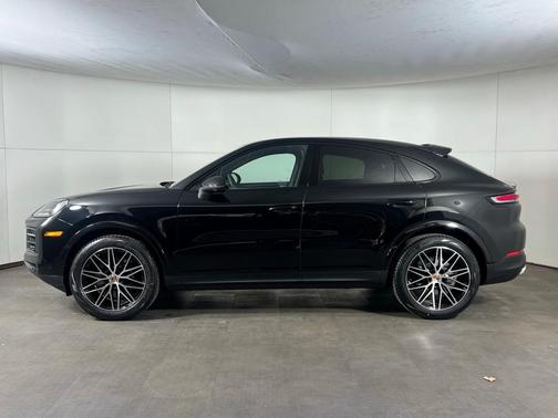 2026 Porsche Cayenne AWD