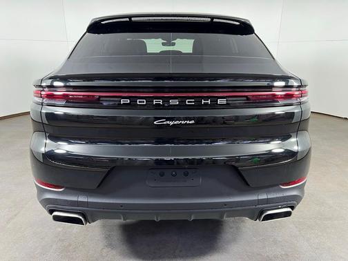 2026 Porsche Cayenne AWD