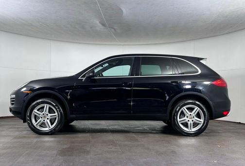 Black 2014 Porsche Cayenne Diesel