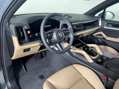 2026 Porsche Cayenne AWD