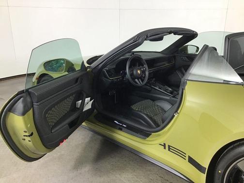 Olive 2026 Porsche 911 Carrera GTS