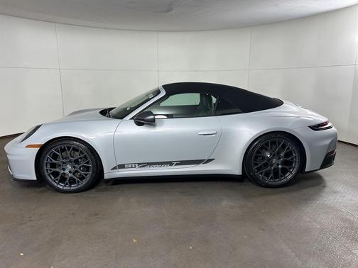 2026 Porsche 911 Carrera T