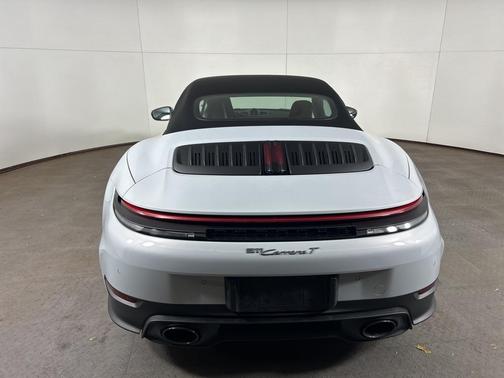 2026 Porsche 911 Carrera T