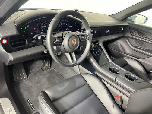 2024 Porsche Taycan 4S