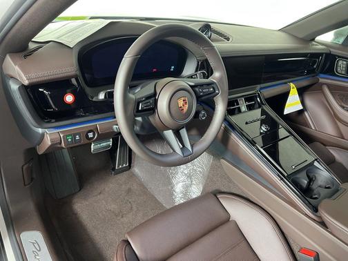 2026 Porsche Panamera 4S