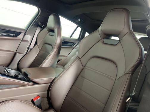 2026 Porsche Panamera 4S